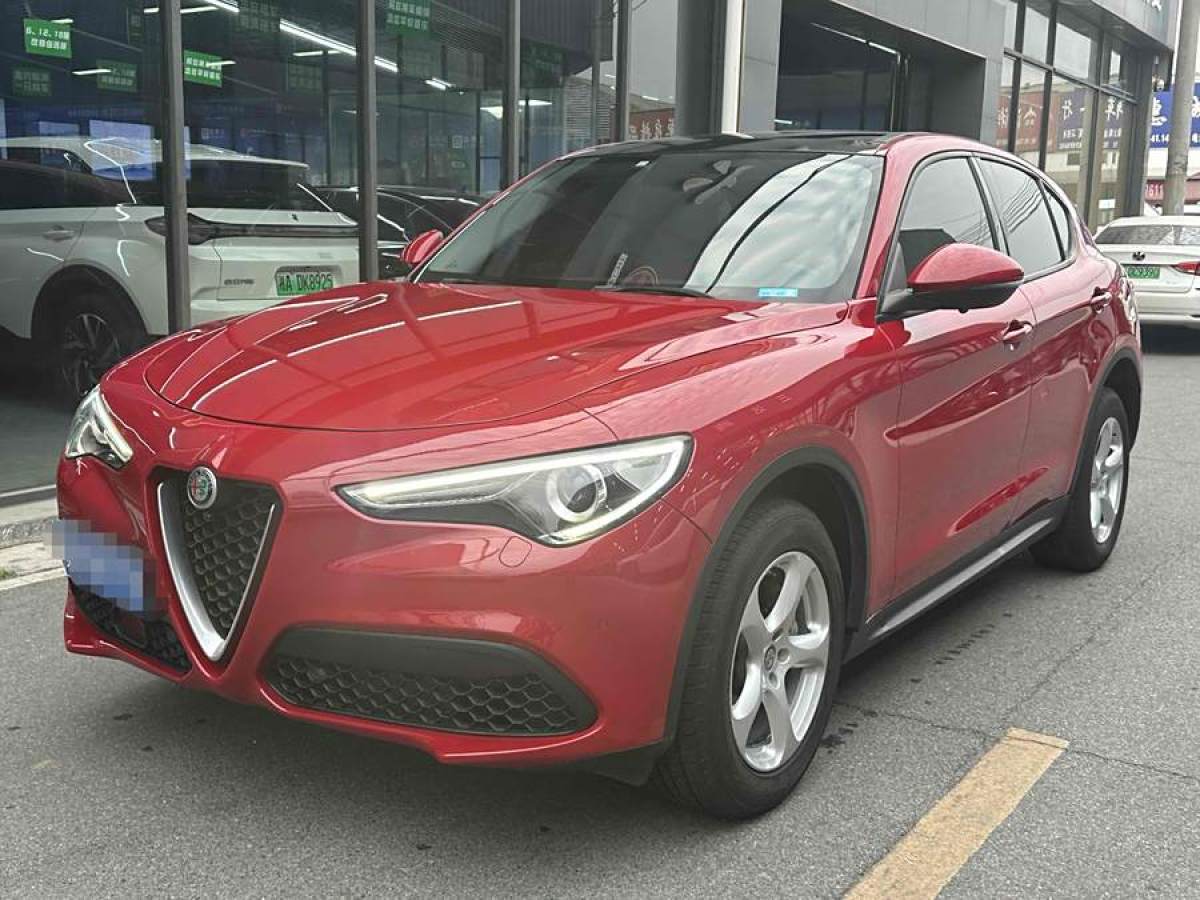 阿爾法·羅密歐 Stelvio  2017款 2.0T 200HP 精英版圖片