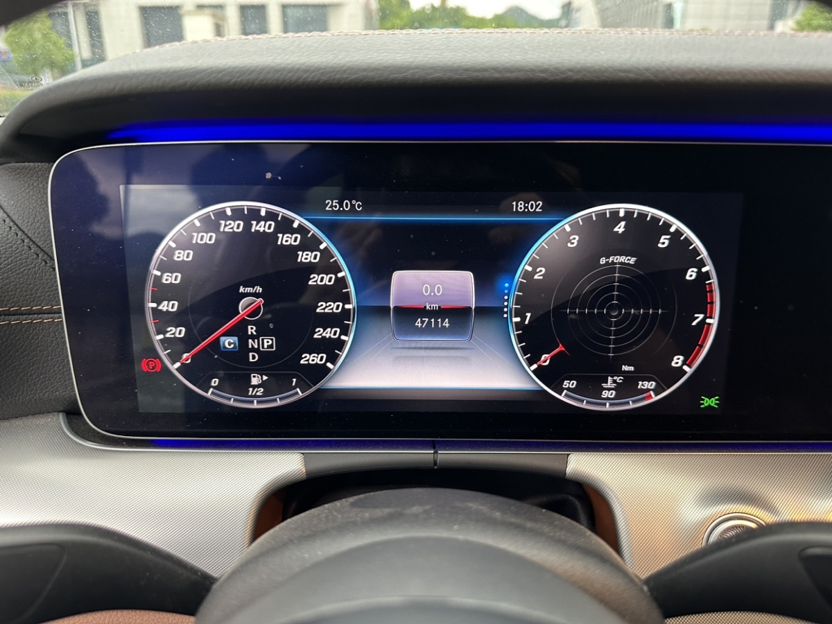 奔馳 奔馳E級  2019款 E 200 轎跑車圖片