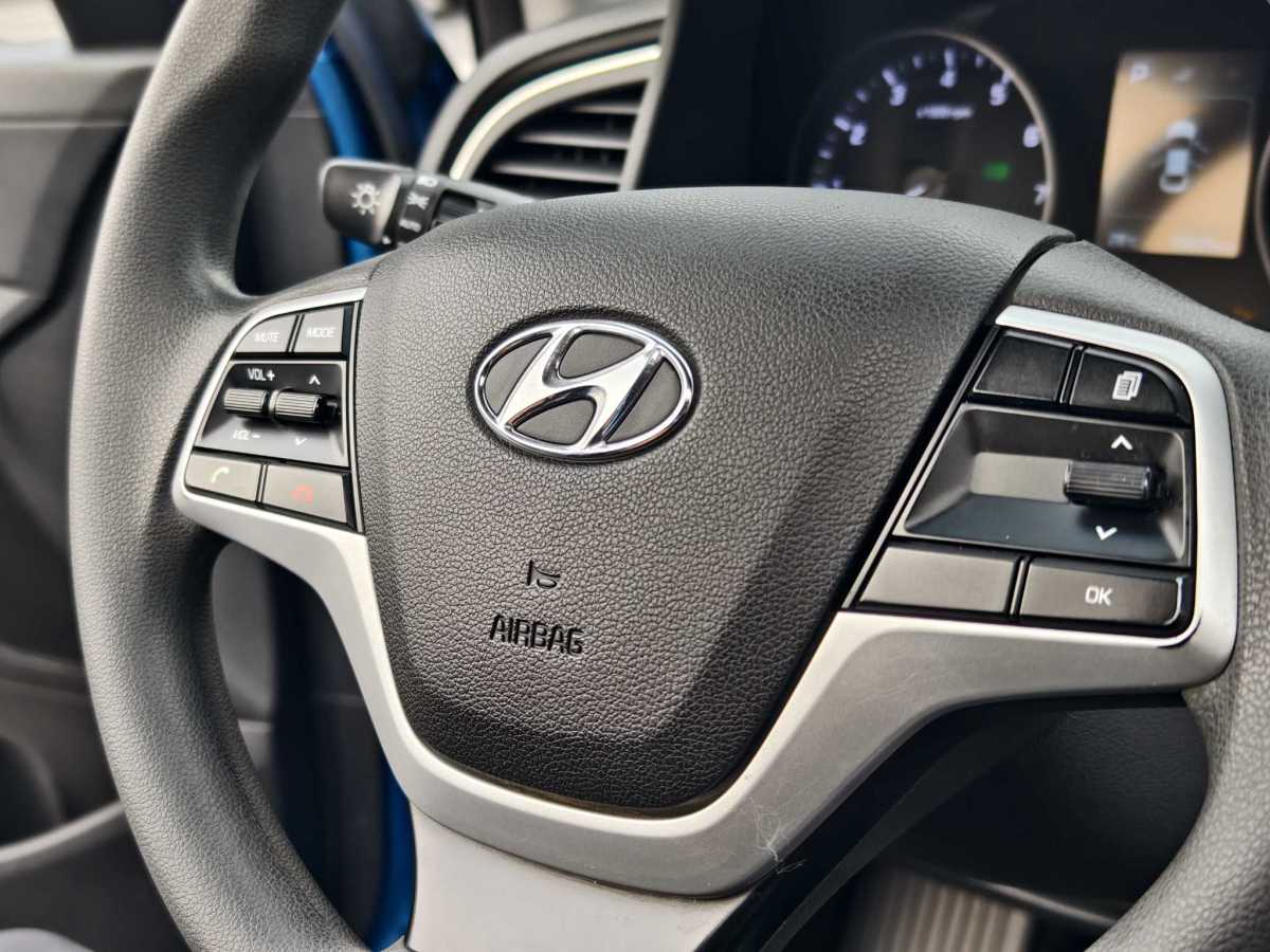 現(xiàn)代 領(lǐng)動(dòng)  2016款 1.6L 自動(dòng)智炫?精英型圖片