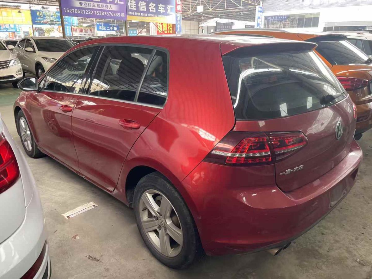 大眾 高爾夫  2017款 1.6L 自動舒適百萬輛紀(jì)念版圖片