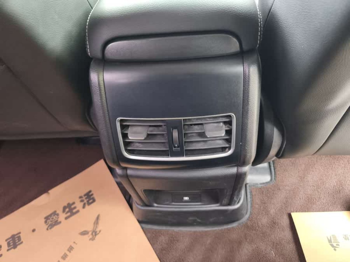 比亞迪 唐  2018款 2.0T 自動(dòng)智聯(lián)尊悅型 7座圖片