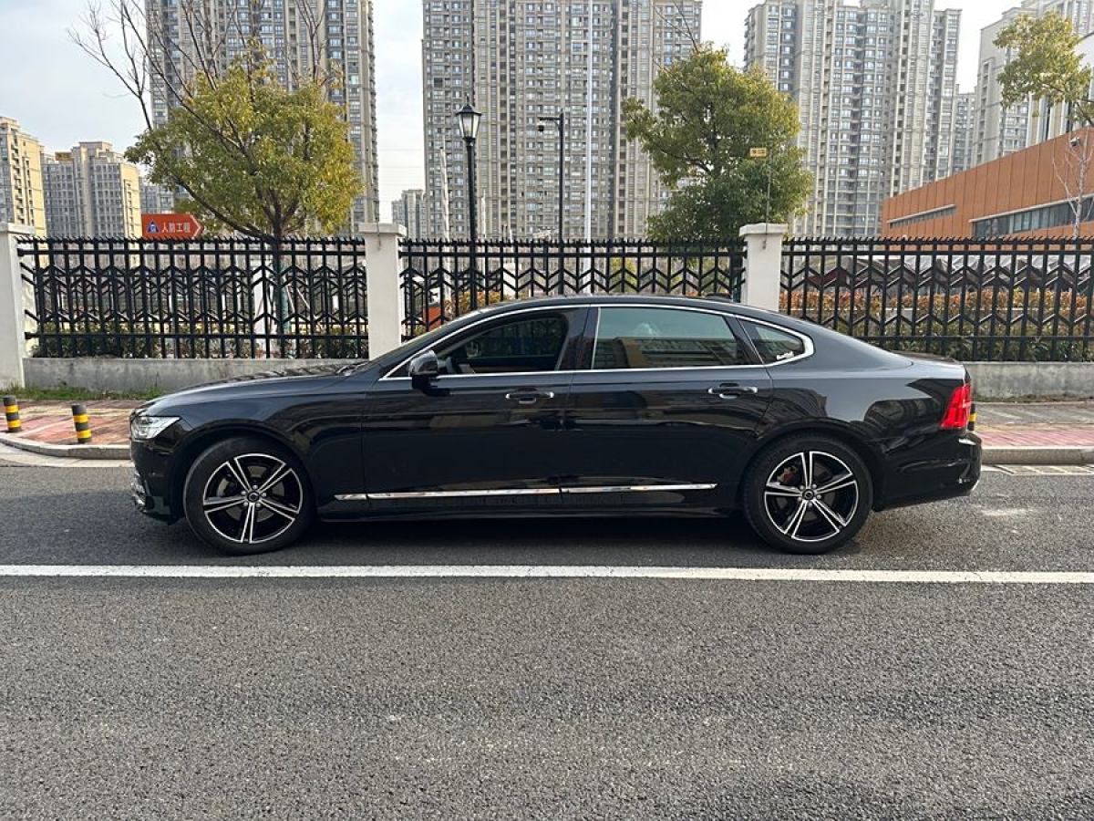 沃爾沃 S90  2019款 T5 智遠(yuǎn)版圖片