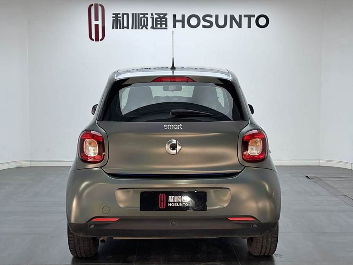 smart forfour  2018款 1.0L 52千瓦激情版圖片