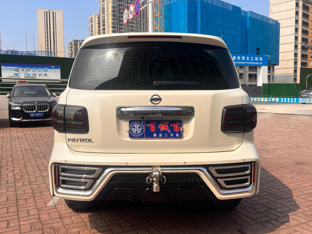 日產(chǎn) 途樂  2018款 4.0L 領(lǐng)英型圖片