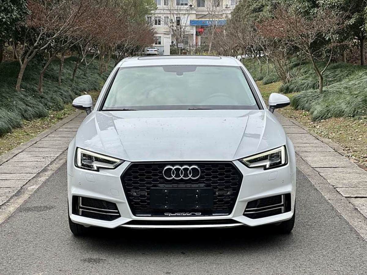 2019年4月奧迪 奧迪A4L  2019款 40 TFSI 進(jìn)取型 國VI