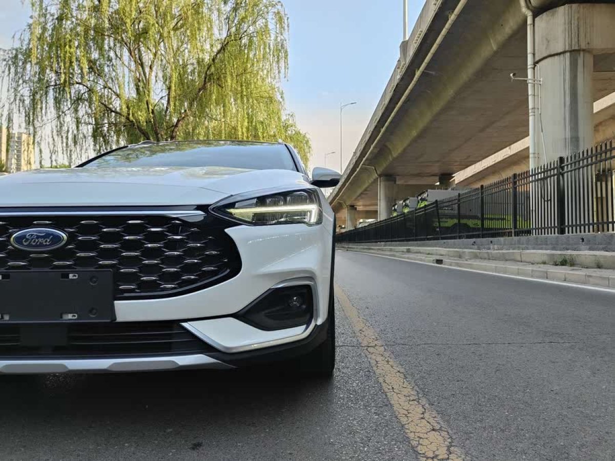 福特 ?？怂? 2021款 獵裝版 EcoBoost 180 自動獵潮型圖片