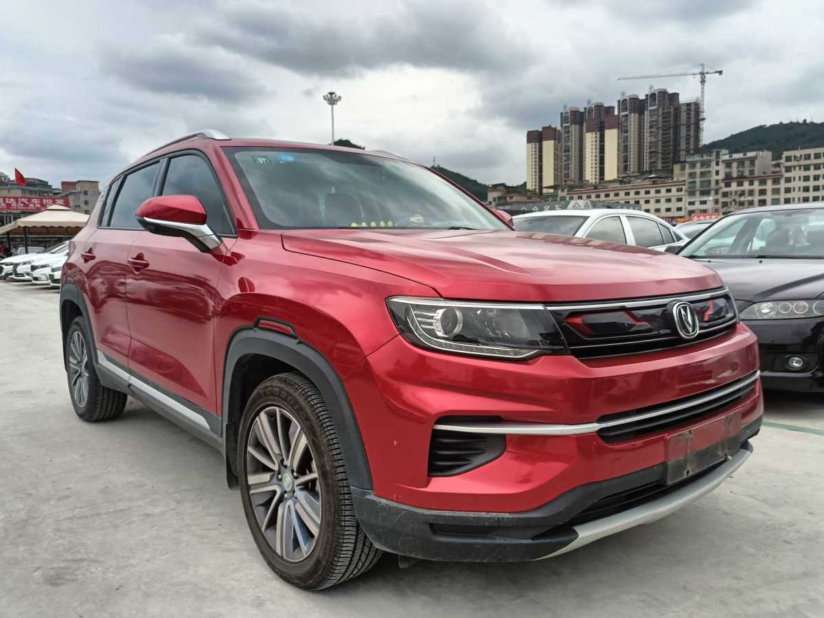 長(zhǎng)安 CS35 PLUS  2019款 1.4T 自動(dòng)暢聯(lián)藍(lán)鯨版圖片