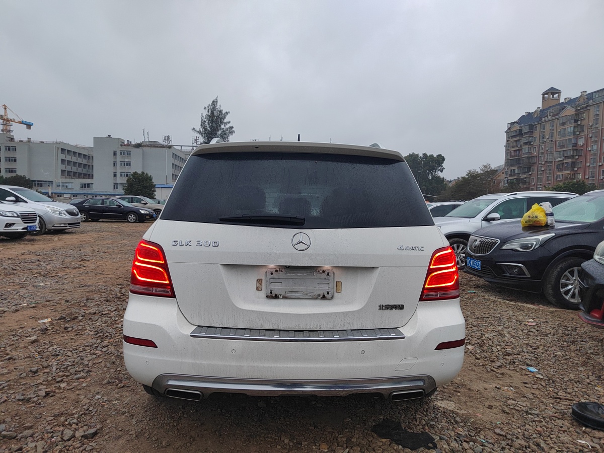 奔馳 奔馳GLK級  2013款 改款 GLK 300 4MATIC 時尚型圖片