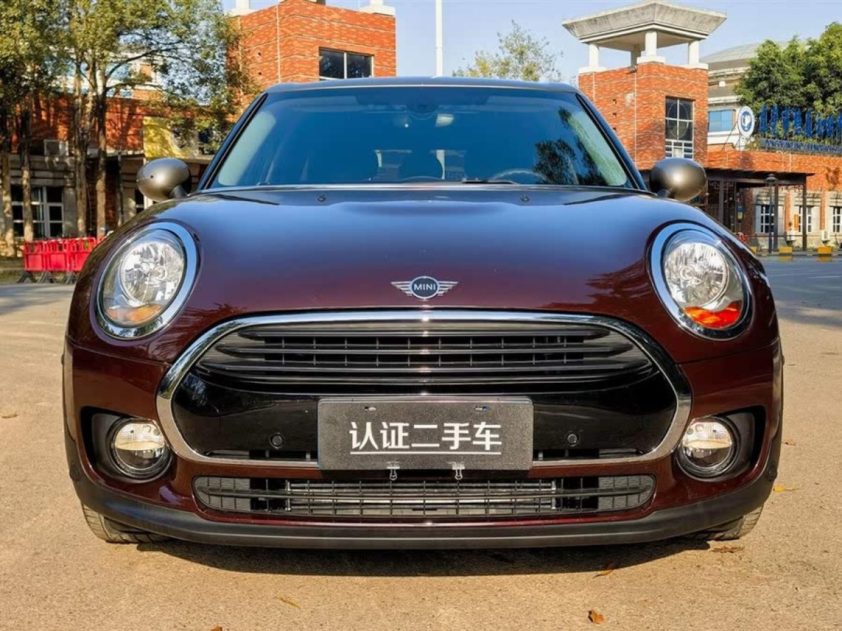 MINI CLUBMAN  2018款 1.5T COOPER 經(jīng)典派圖片