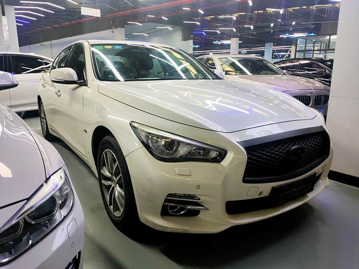 英菲尼迪 Q50L  2015款 2.0T 悅享版圖片