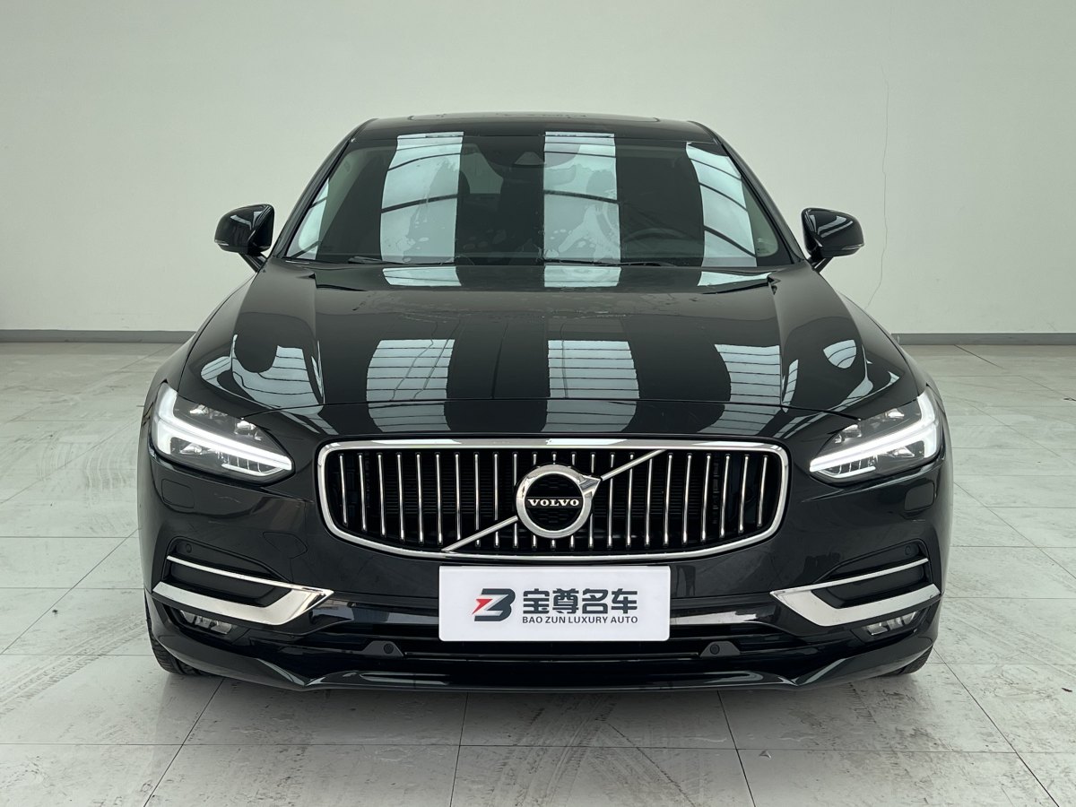 沃爾沃 S90  2020款 改款 T5 智遠(yuǎn)豪華版圖片