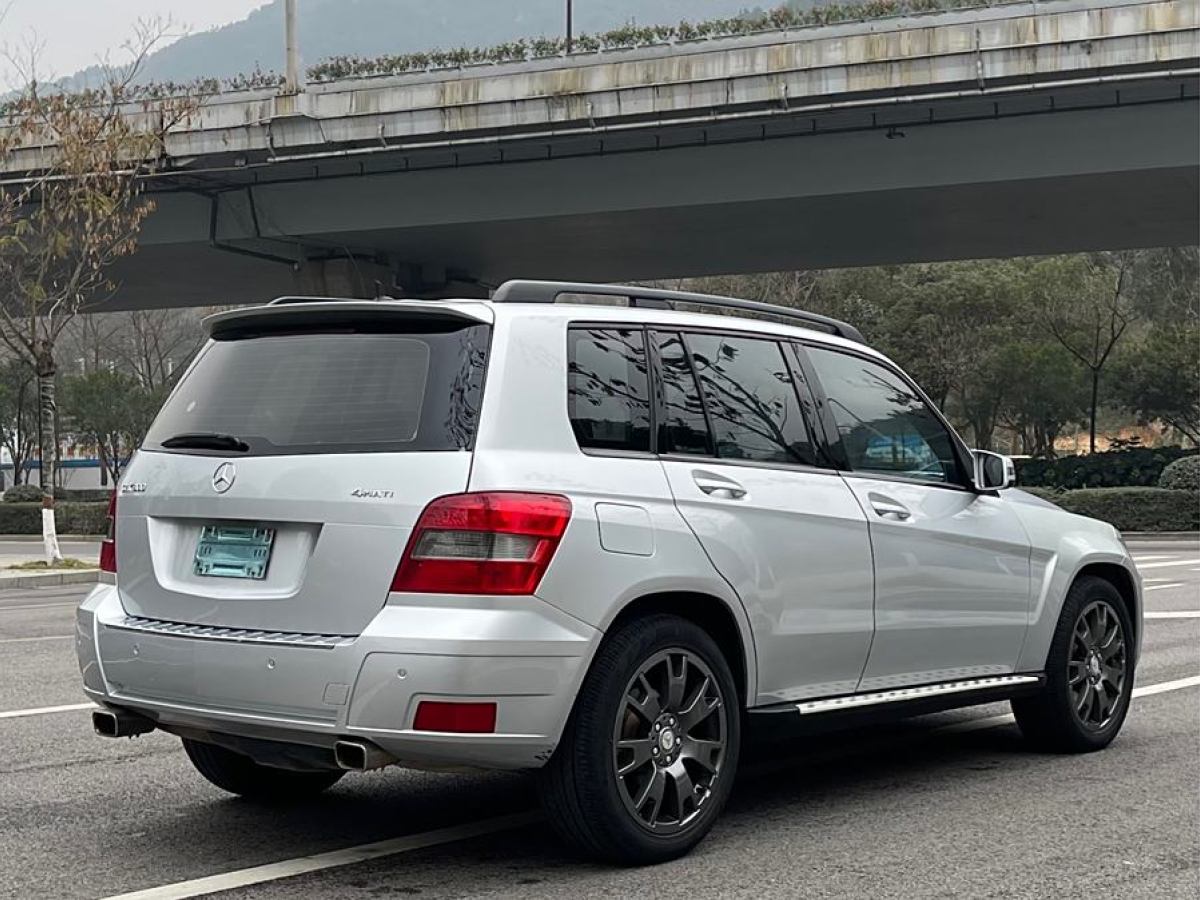 奔馳 奔馳GLK級  2011款 GLK 300 4MATIC 動感型圖片