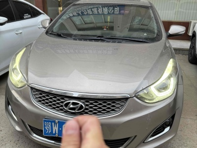 2016年10月 現(xiàn)代 朗動(dòng) 1.6L 自動(dòng)尊貴型圖片