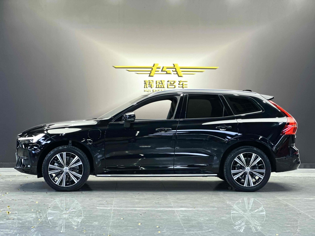 沃爾沃 XC60新能源  2024款 T8 插電混動(dòng) 長(zhǎng)續(xù)航四驅(qū)智遠(yuǎn)豪華版圖片