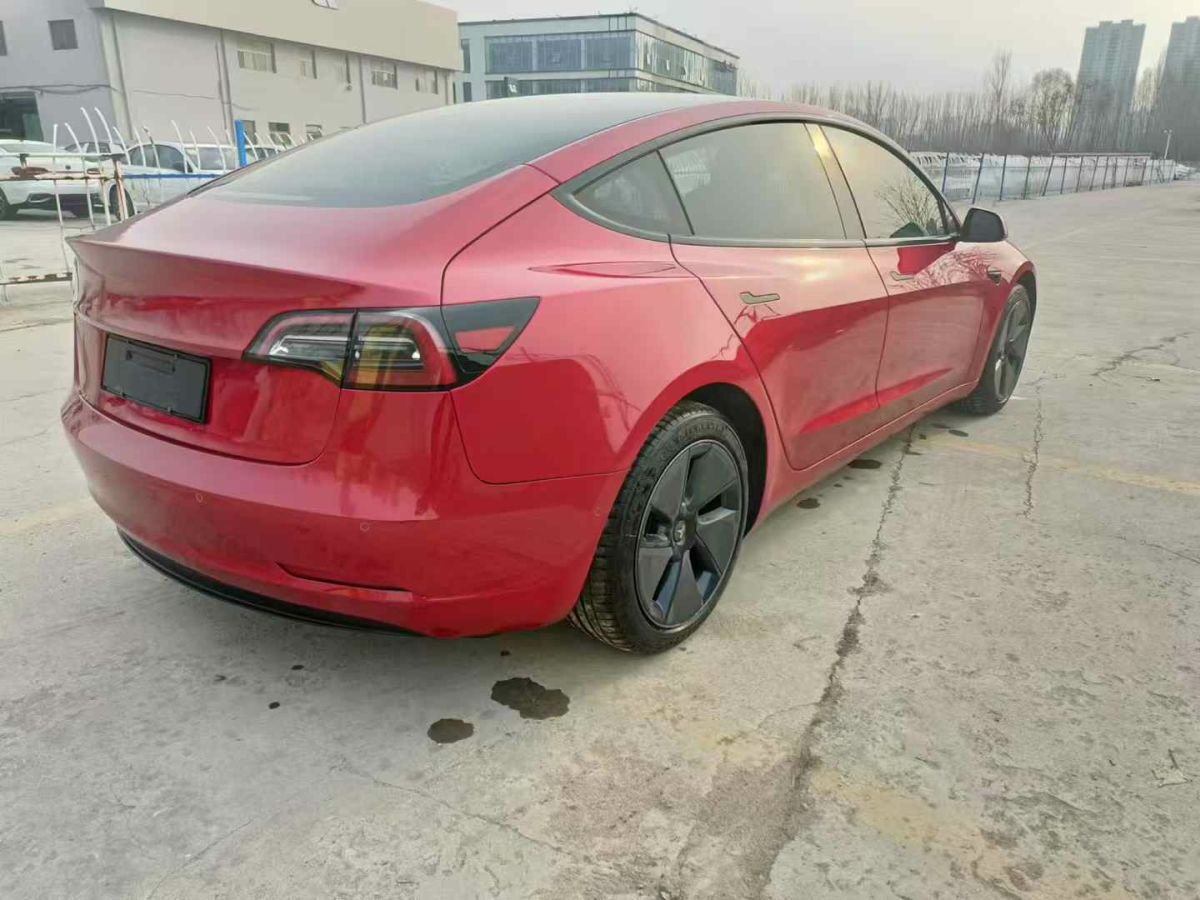 特斯拉 Model S  2023款 三電機(jī)全輪驅(qū)動(dòng) Plaid版圖片