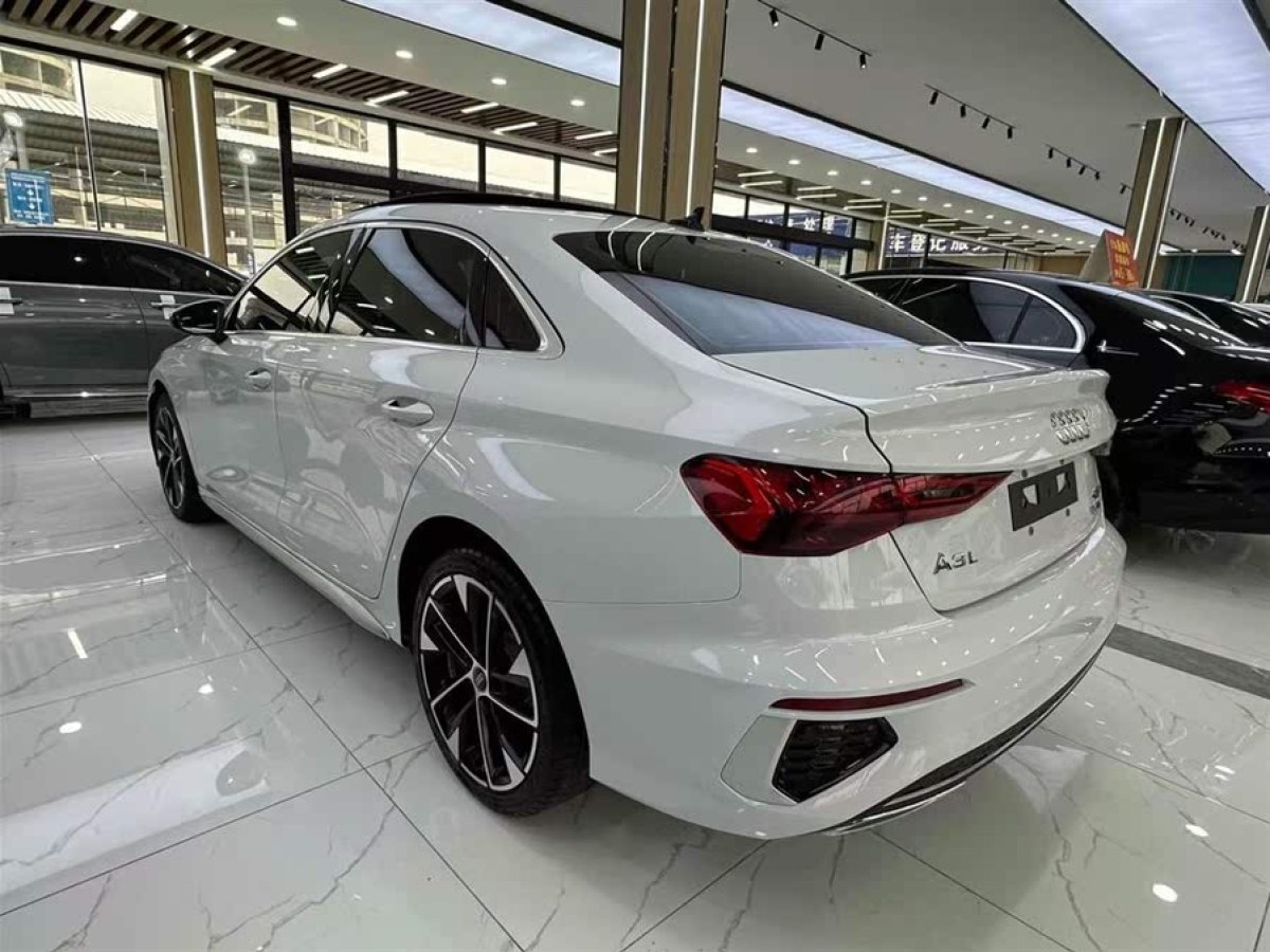 奧迪 奧迪A3  2022款 Sportback 35 TFSI 時(shí)尚致雅型圖片