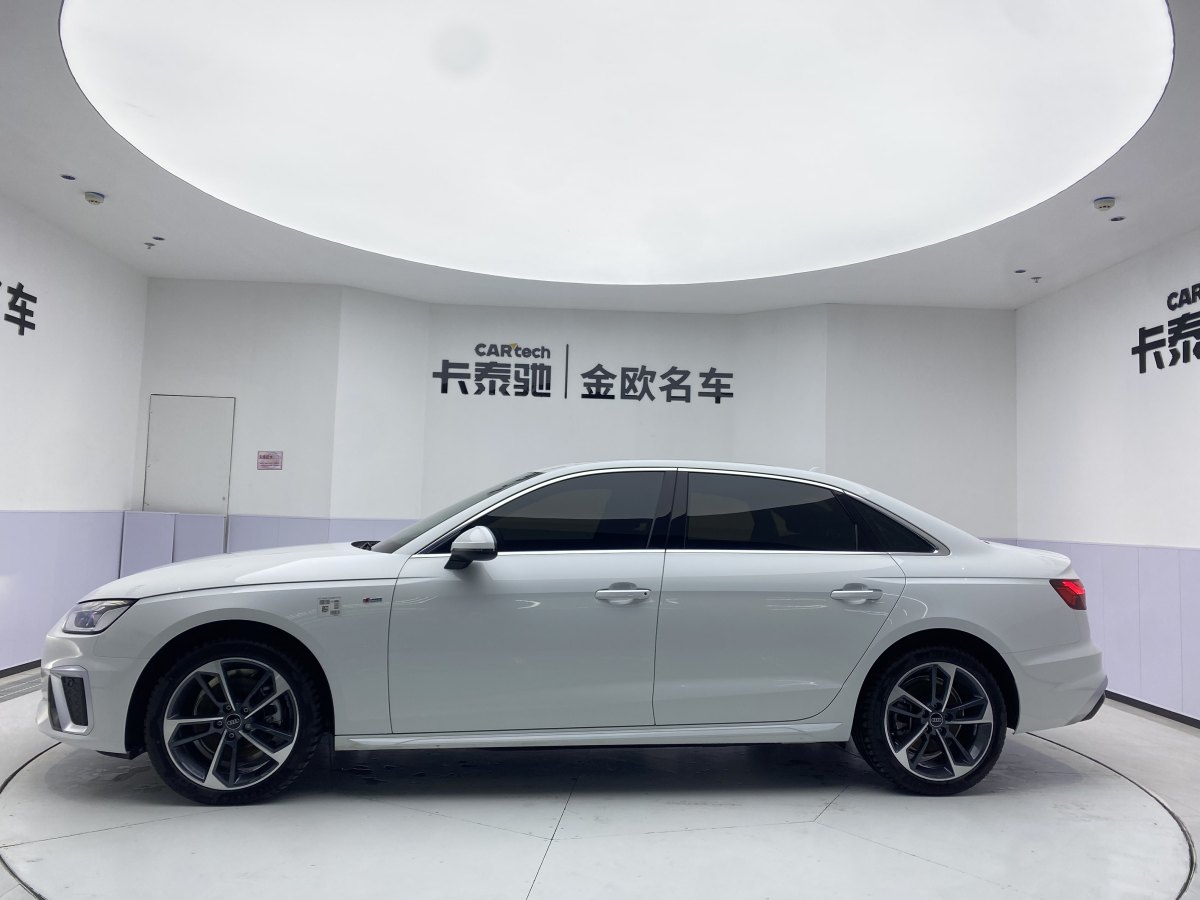 奧迪 奧迪A4L  2022款 40 TFSI 時尚動感型圖片