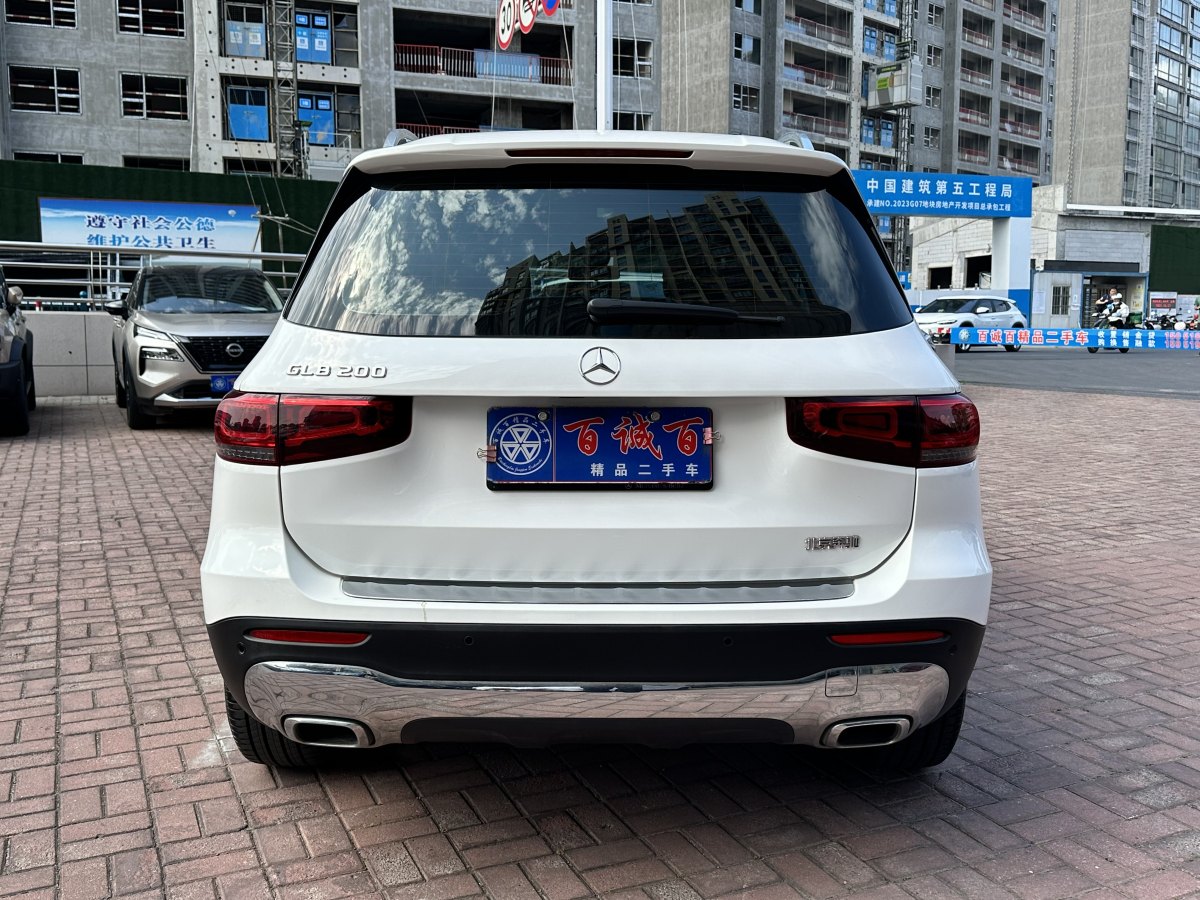 奔馳 奔馳GLB  2022款 改款 GLB 200 動感型圖片