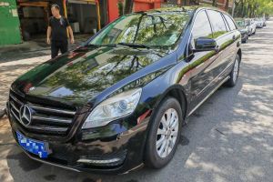 V級(jí) 奔馳 V 260 L 尊貴加長(zhǎng)版