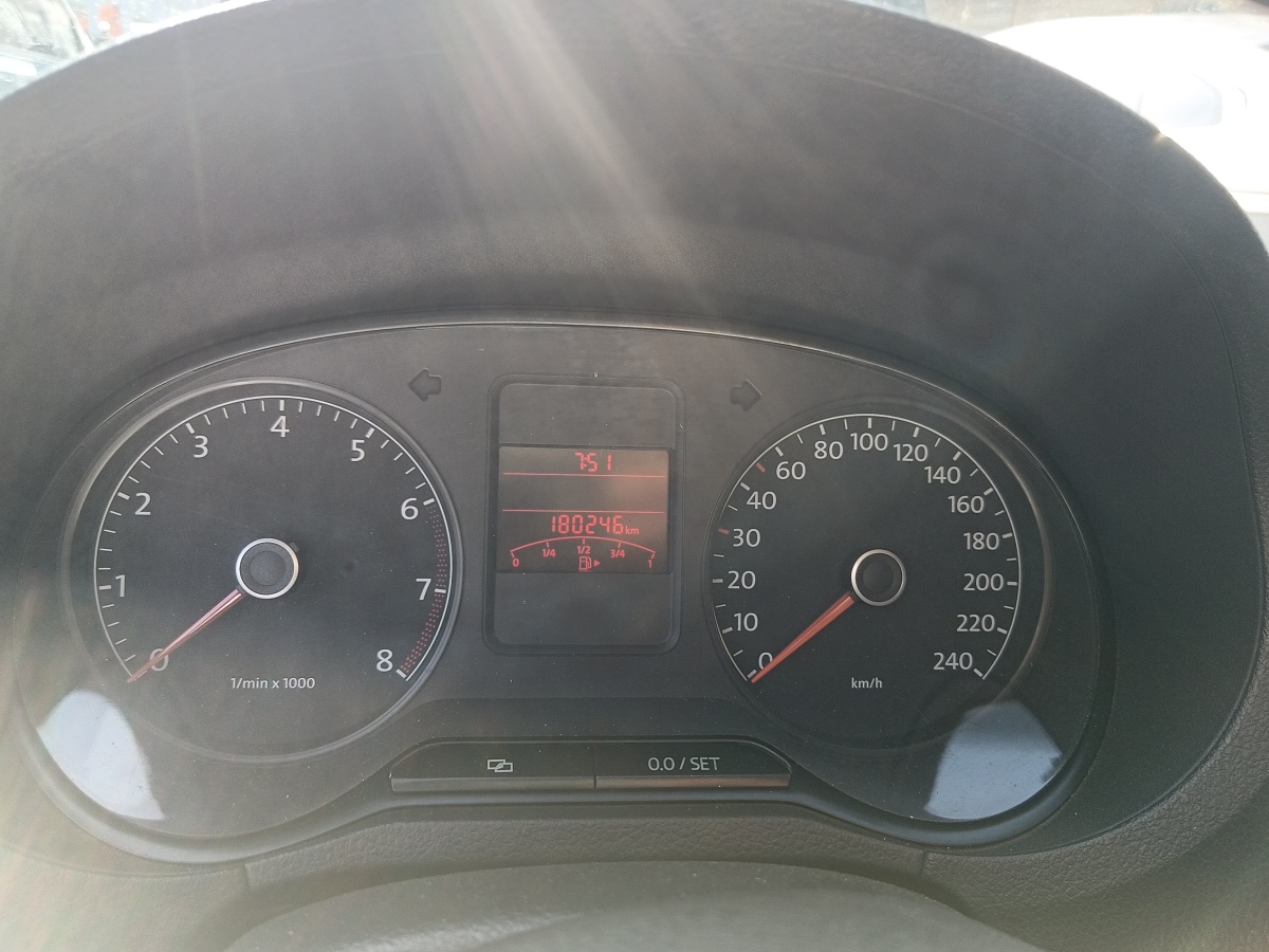 大眾 Polo  2011款 1.6L 自動致酷版圖片