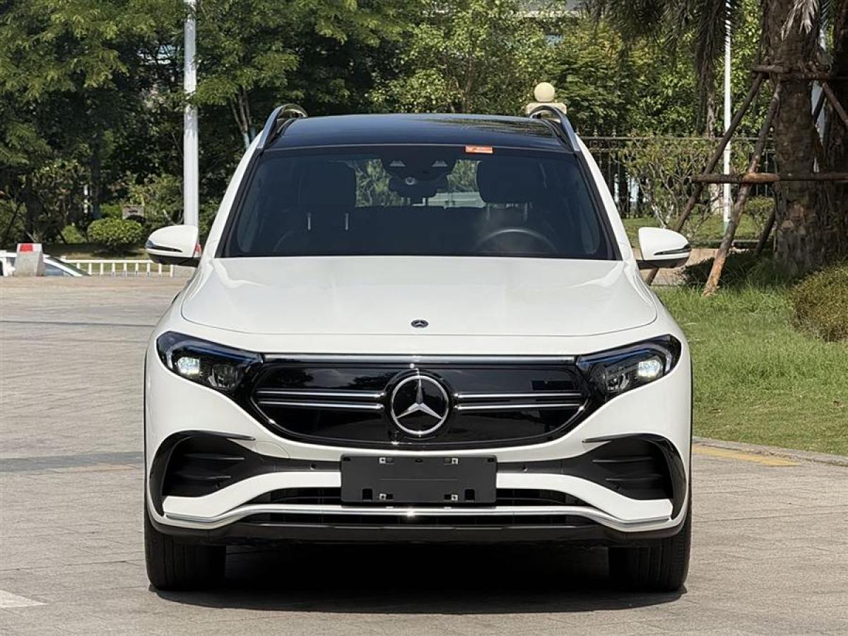 奔馳 奔馳EQB  2022款 EQB 350 4MATIC 首發(fā)特別版圖片