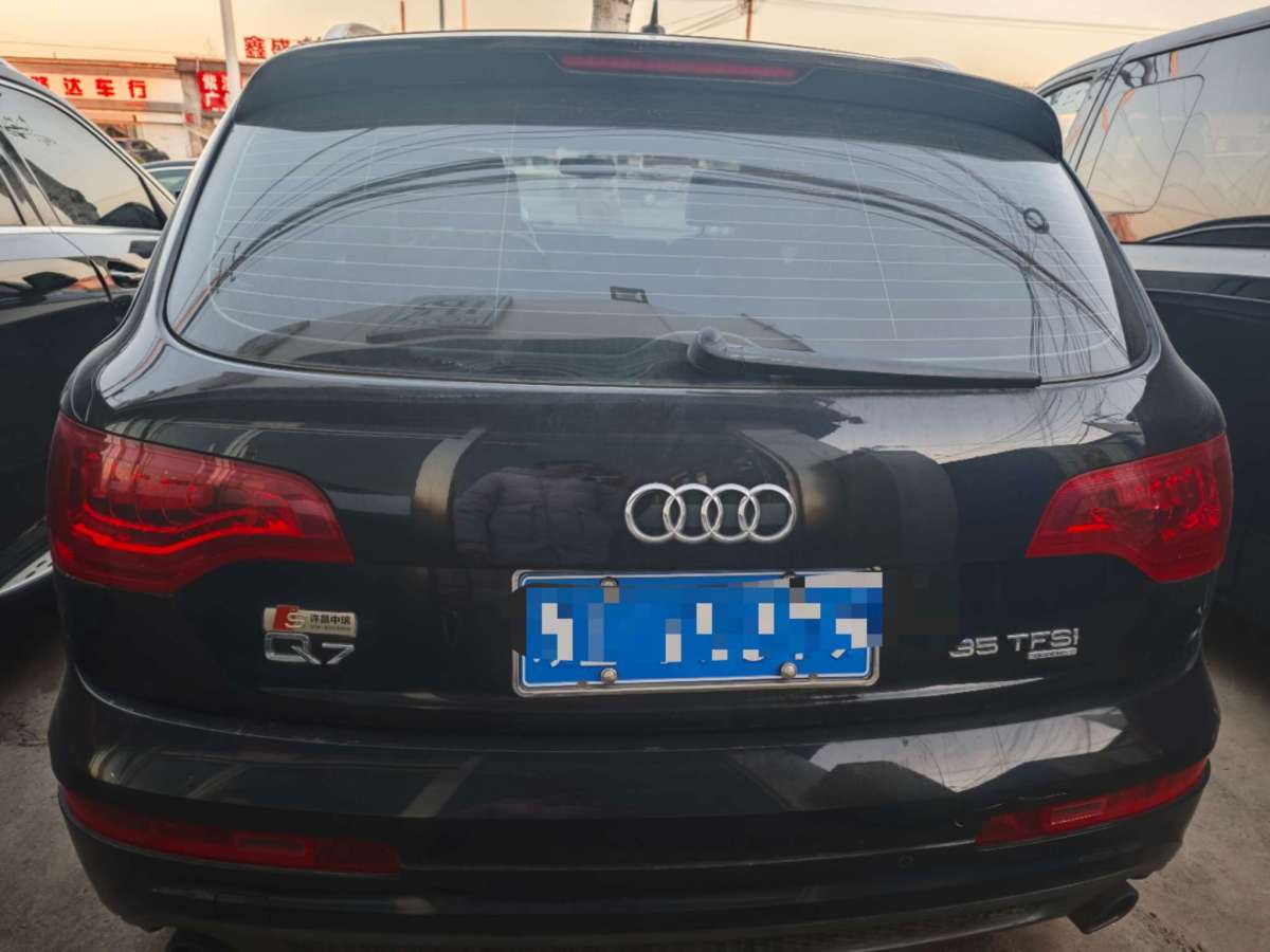 奧迪 奧迪Q7  2013款 35 TFSI 進(jìn)取型圖片