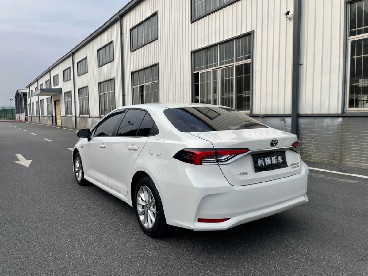 豐田 卡羅拉  2021款 雙擎 1.8L E-CVT精英版圖片