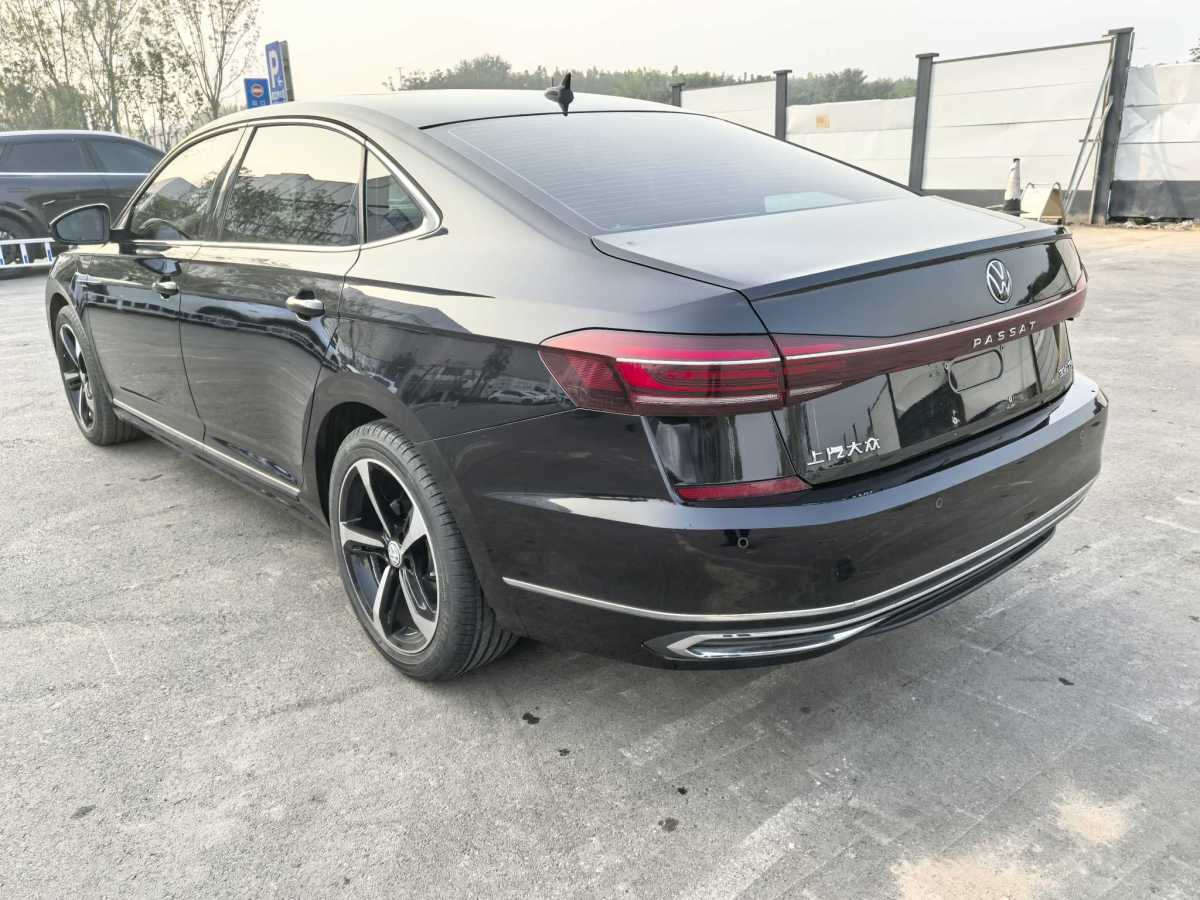 大眾 帕薩特  2022款 330TSI 精英版圖片