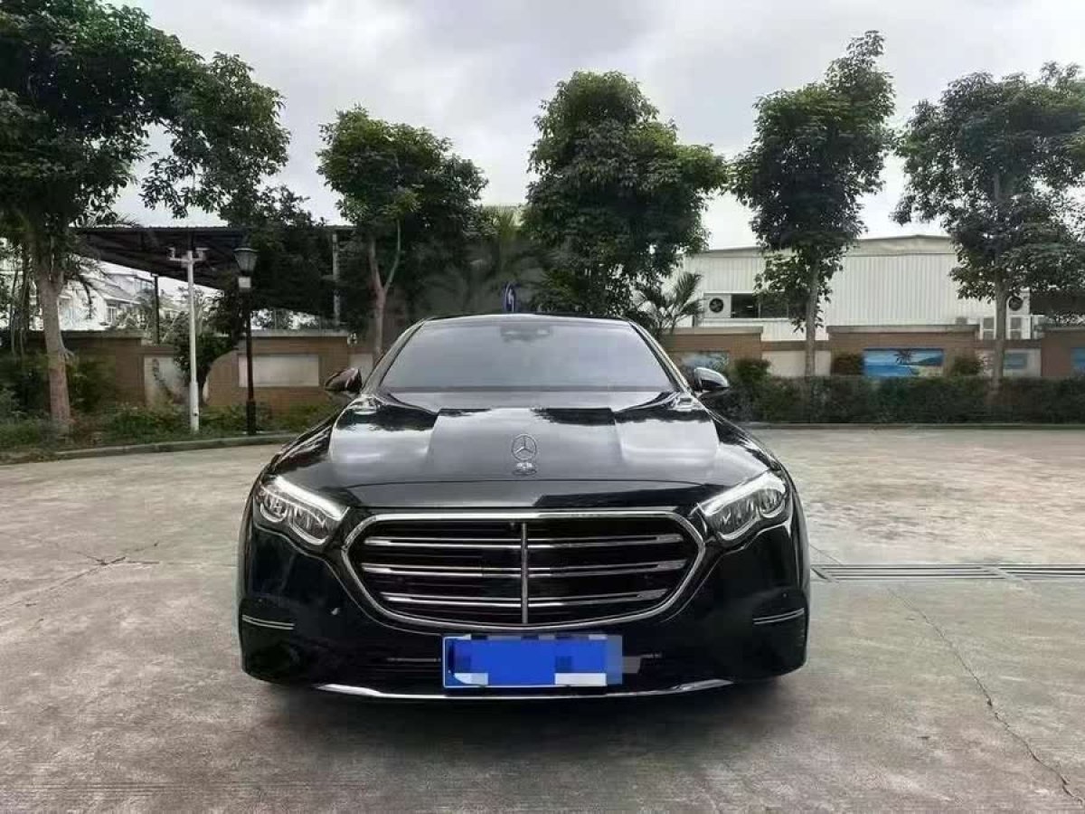 奔馳 奔馳E級  2024款 改款 E 300 L 時尚型圖片