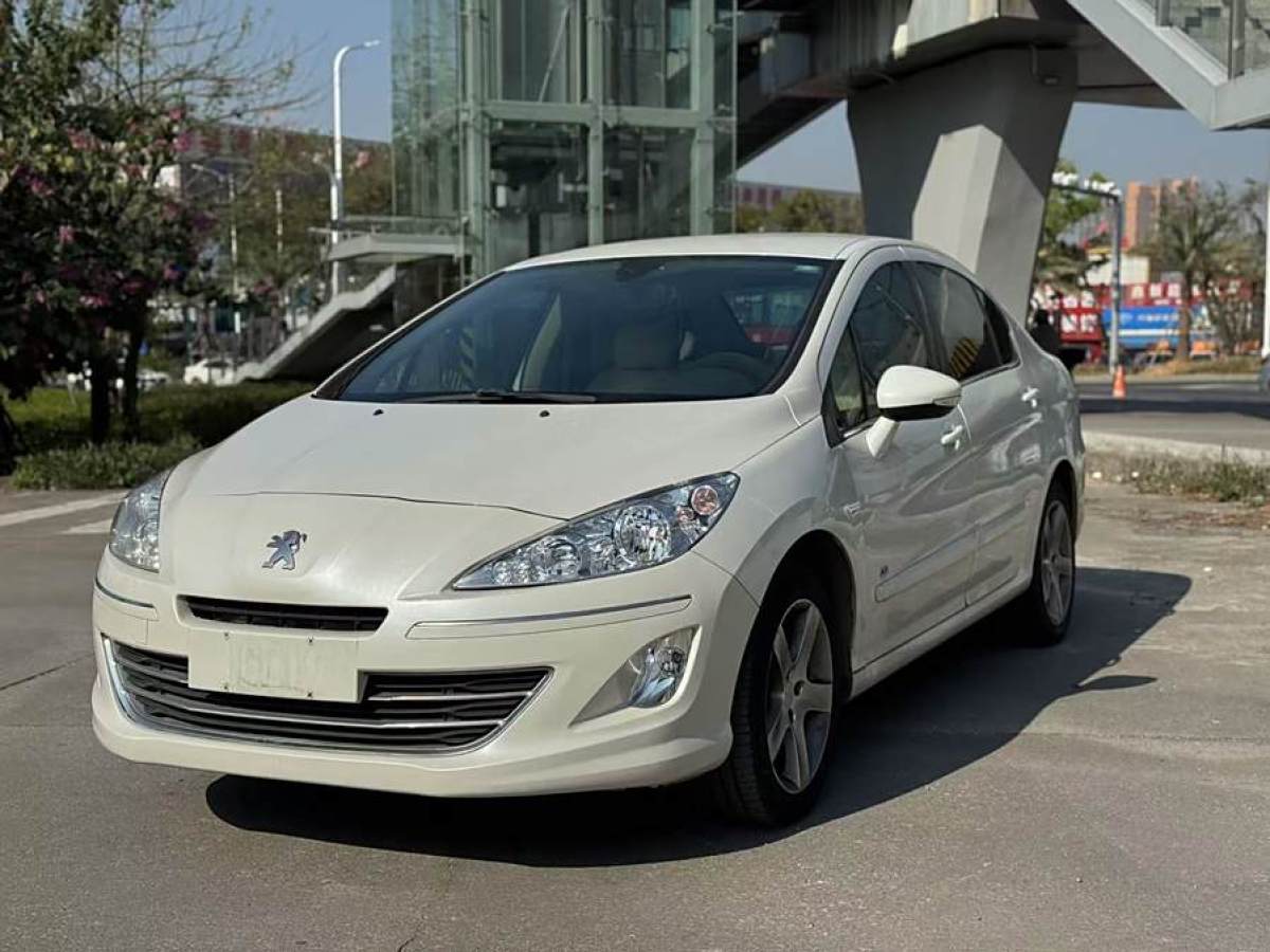 2014年3月標(biāo)致 408  2013款 2.0L 車載互聯(lián)尊貴版