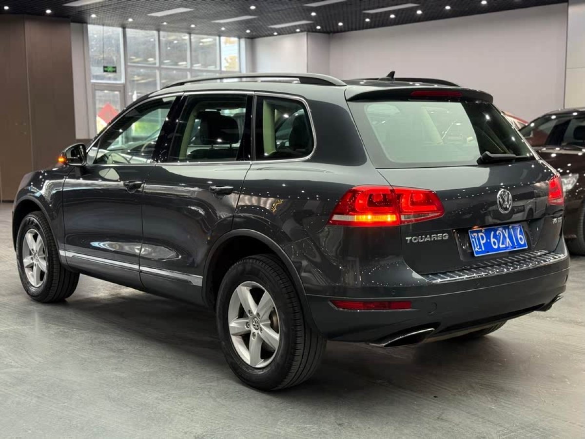大眾 途銳  2011款 3.0TSI 豪華型圖片