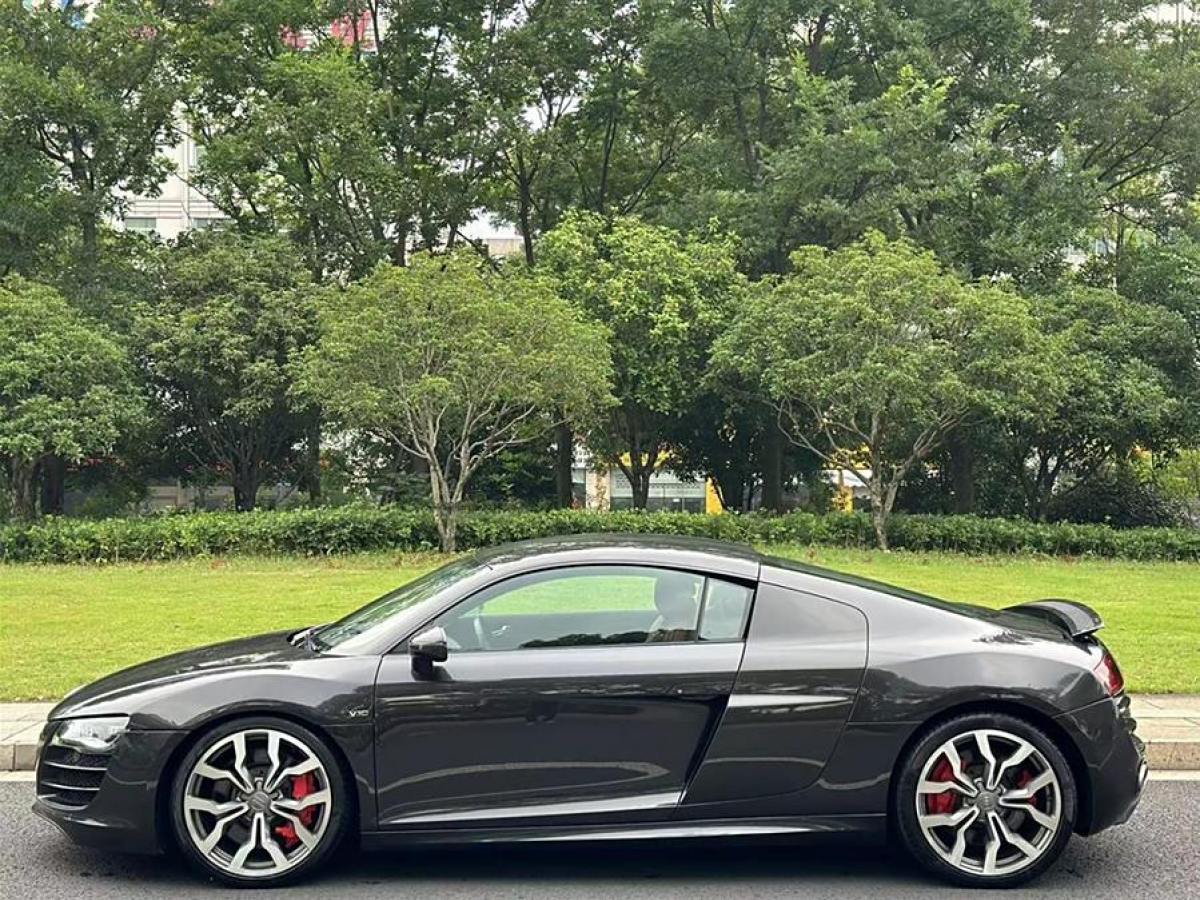 2011年6月奧迪 奧迪R8  2011款 Spyder 5.2 FSI quattro