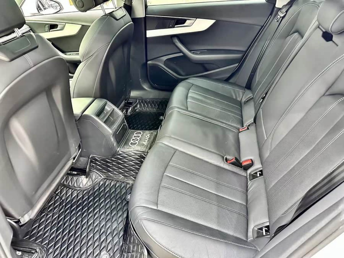 奧迪 奧迪A4L  2020款 40 TFSI 時尚動感型圖片