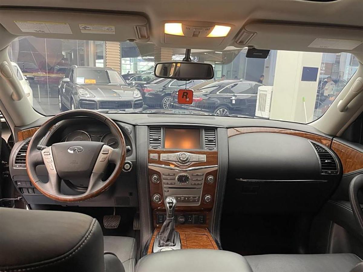 英菲尼迪 QX80  2016款 5.6L 4WD圖片