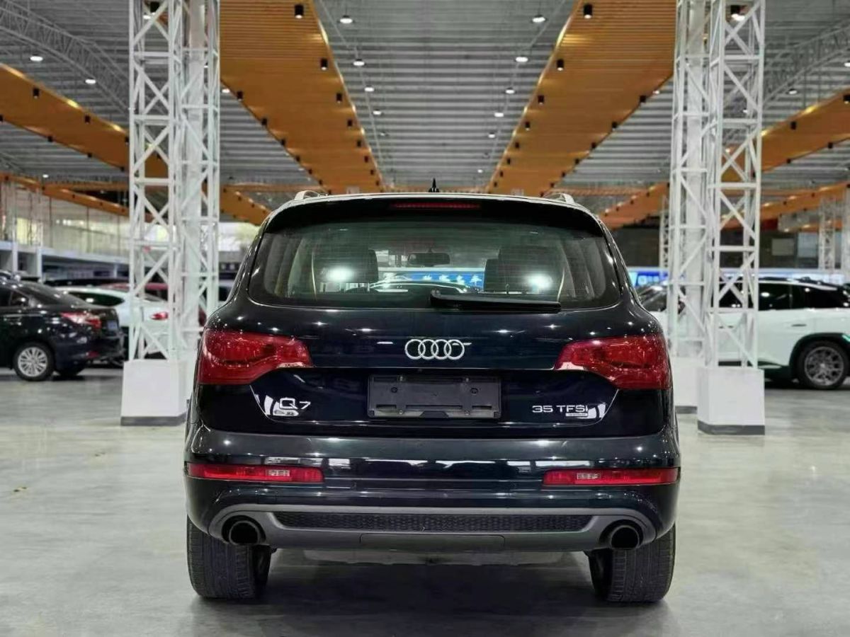 奧迪 奧迪Q7  2015款 Q7 40TFSI quattro 典藏型圖片