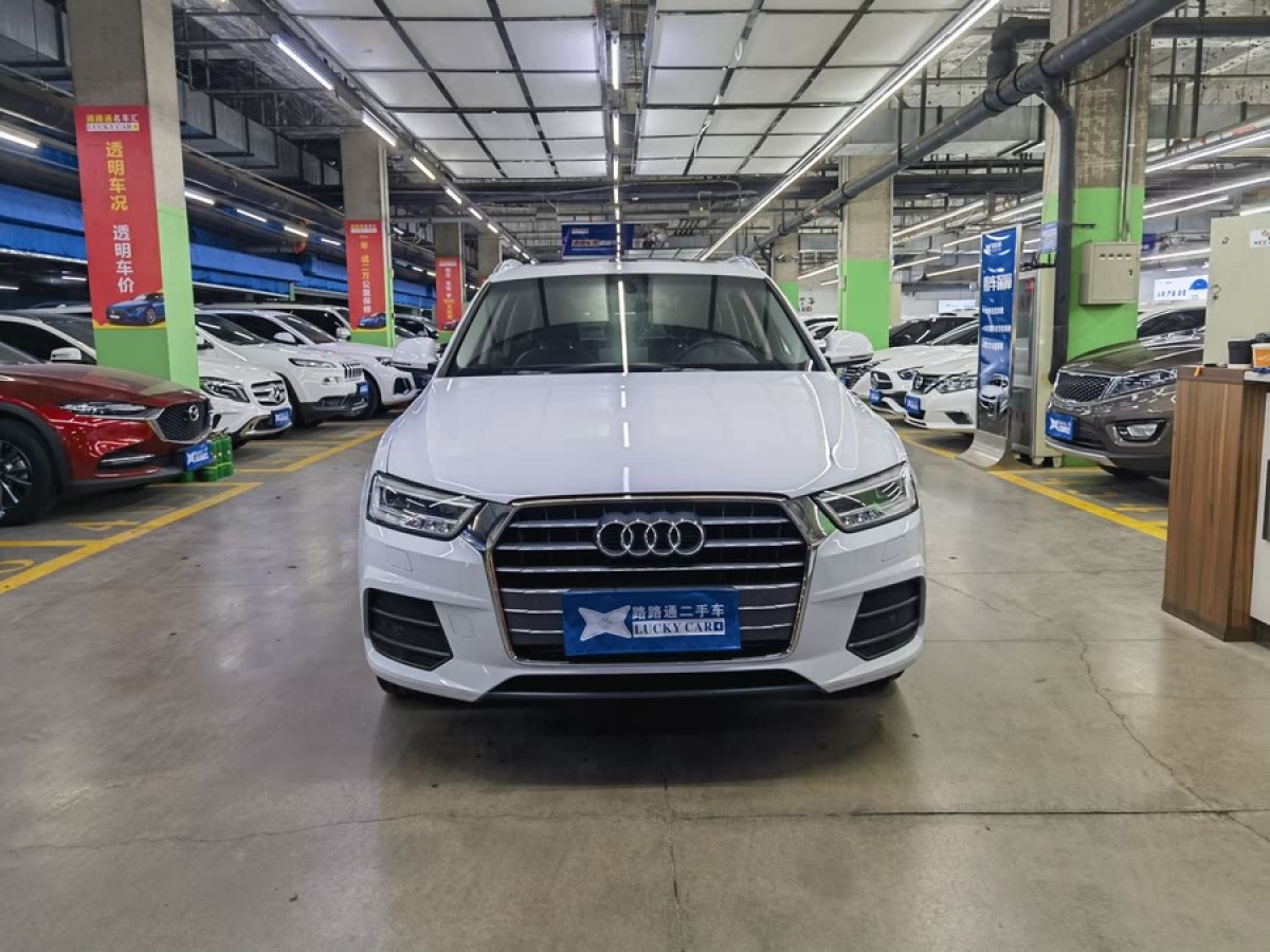 奧迪 奧迪Q3  2018款 30周年年型 35 TFSI 時尚型圖片