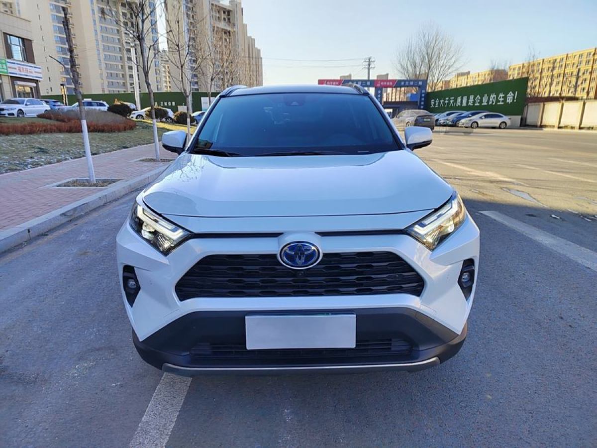 豐田 RAV4榮放  2023款 雙擎 2.5L E-CVT兩驅(qū)精英Plus版圖片