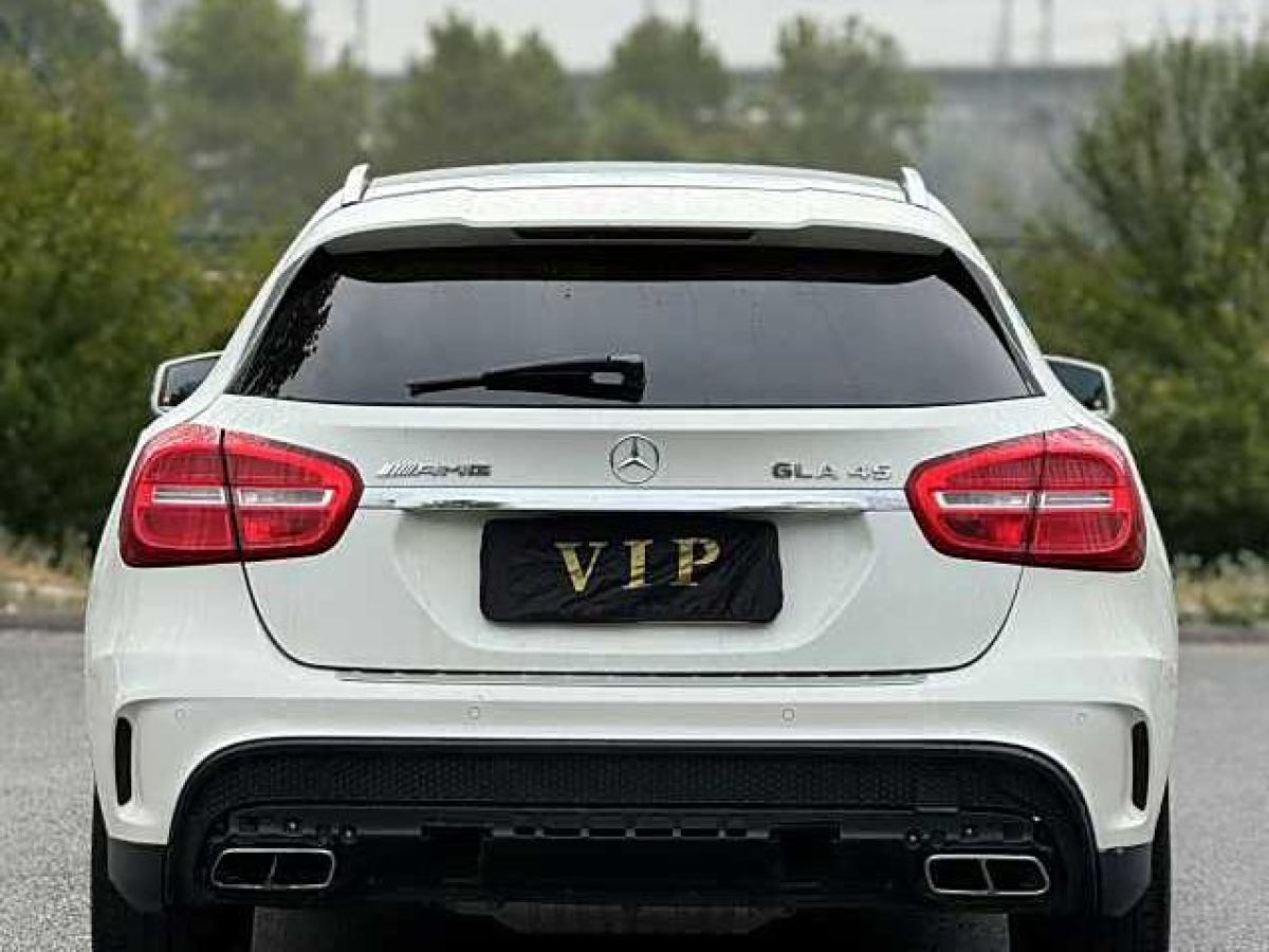 2017年4月奔馳 奔馳GLA AMG  2015款 AMG GLA 45 4MATIC