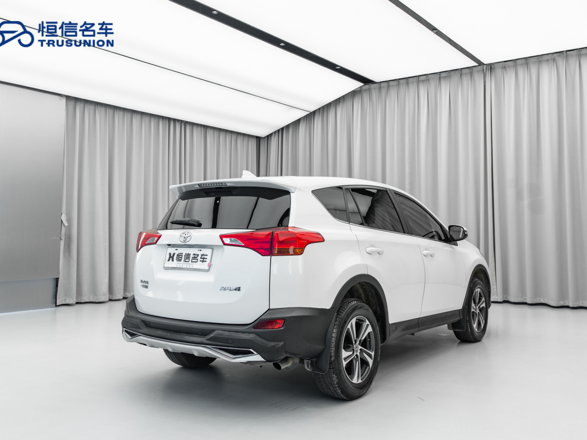 豐田 RAV4  2016款 榮放 2.0L CVT兩驅(qū)舒適版圖片