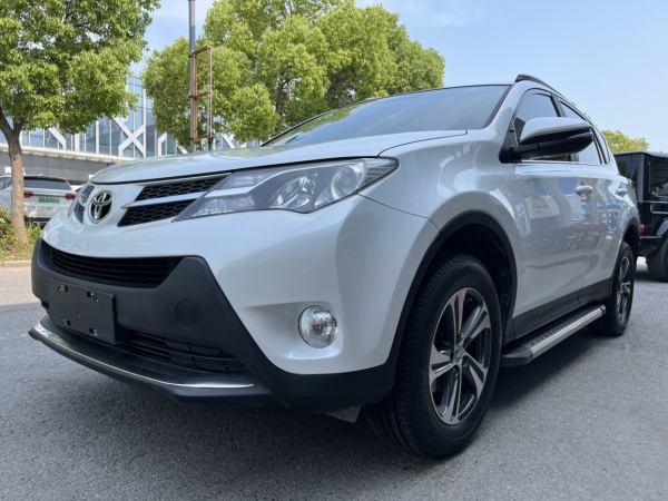 丰田 RAV4  2015款 2.0L CVT风尚版