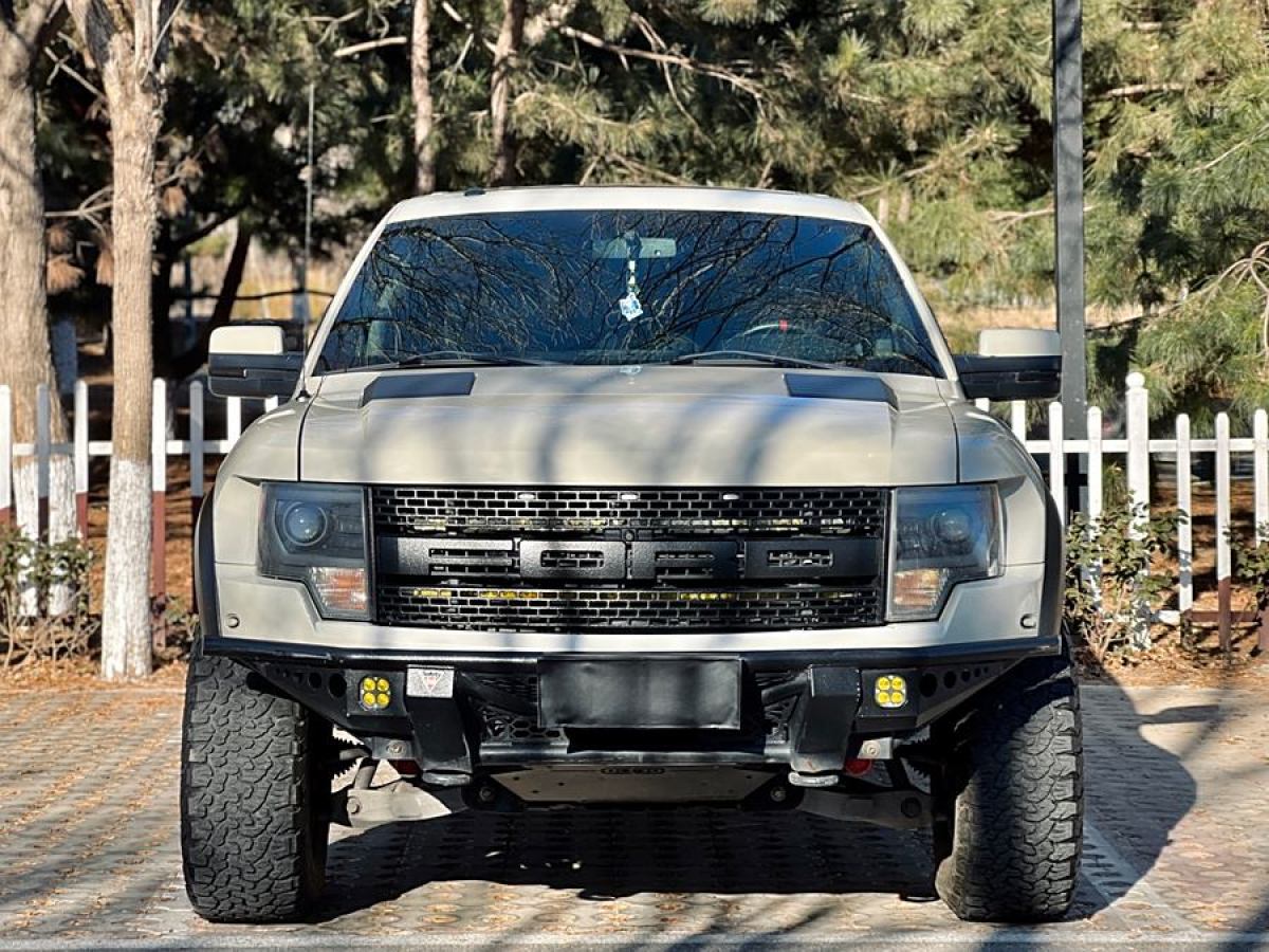 福特 F-150  2011款 6.2L SVT Raptor SuperCrew圖片