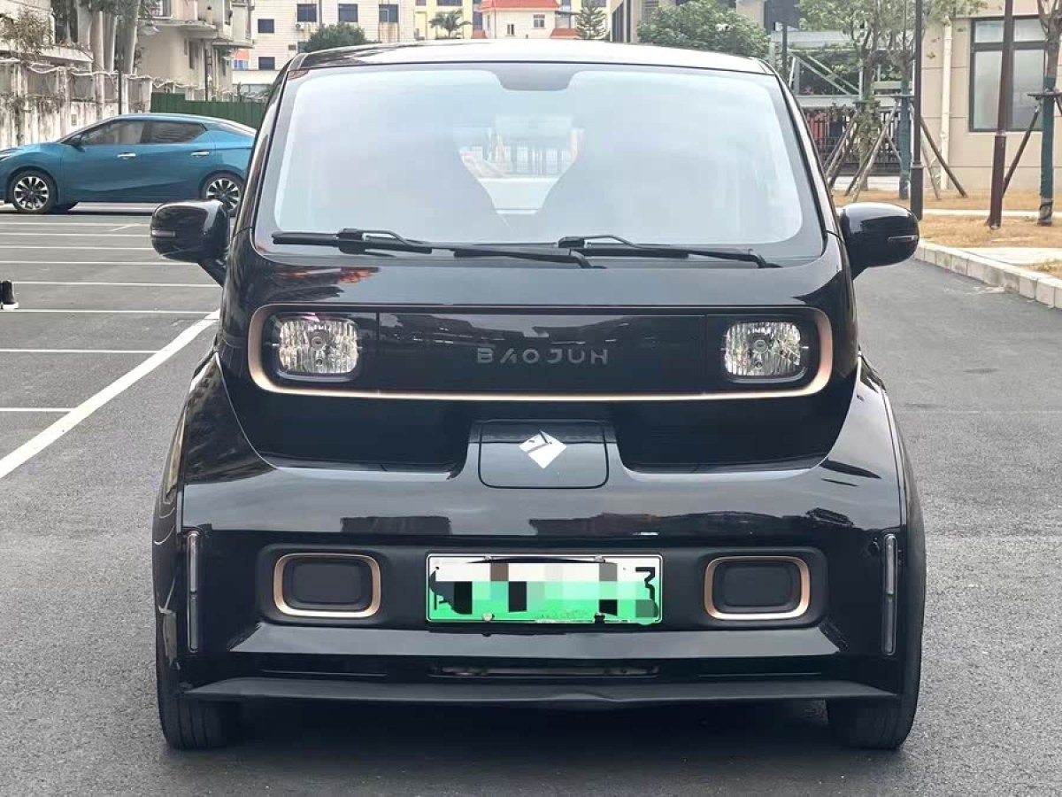 寶駿 寶駿KiWi EV  2021款 藝術(shù)家 三元鋰圖片
