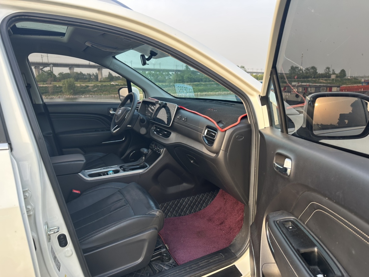 廣汽傳祺 GS3  2021款 POWER 270T 自動勁享版圖片