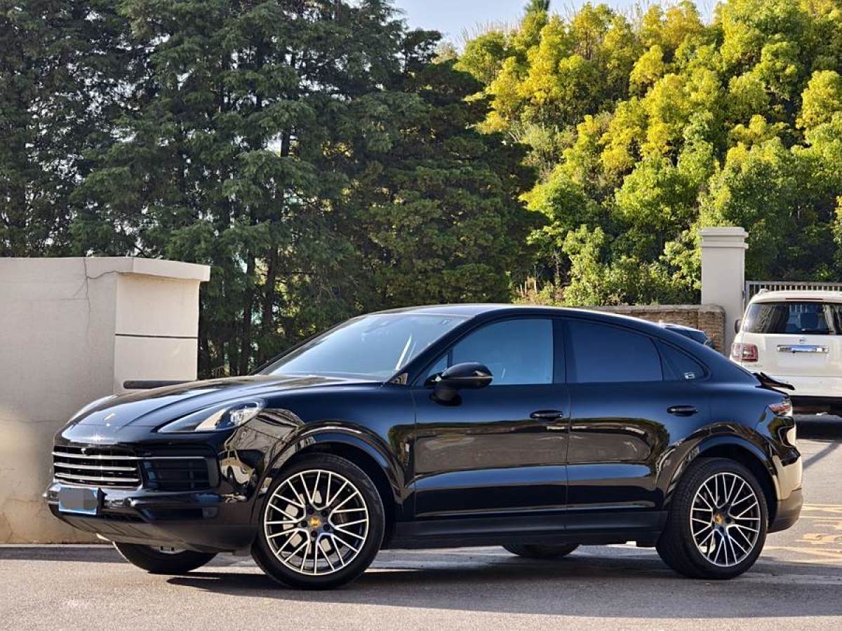 保時(shí)捷 Cayenne  2019款 Cayenne Coupé 3.0T圖片