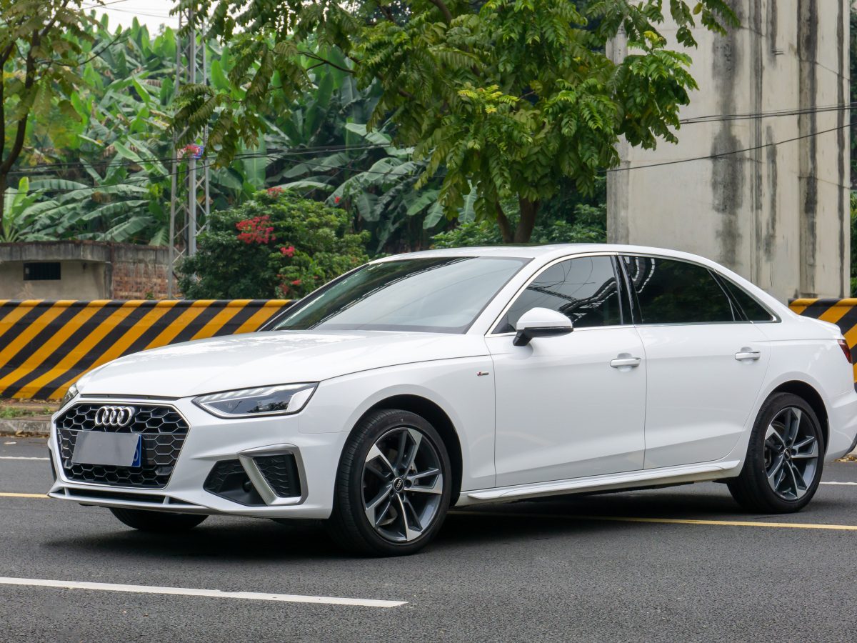 奧迪 奧迪A4L  2022款 40 TFSI 時尚動感型圖片