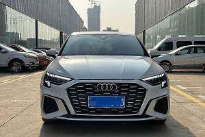 奧迪A3 奧迪 Sportback 35 TFSI 時(shí)尚運(yùn)動(dòng)型