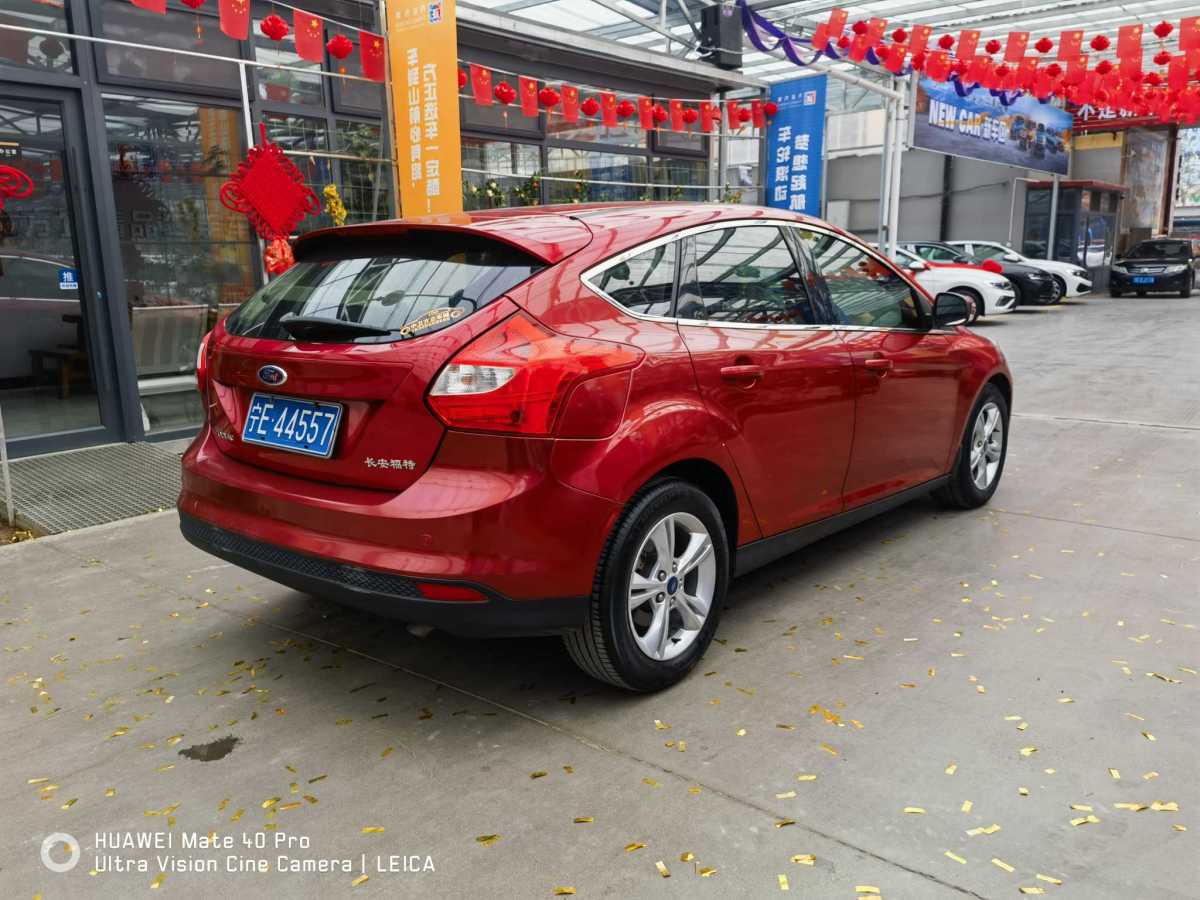 福特 ?？怂? 2012款 兩廂 1.6L 手動風尚型圖片