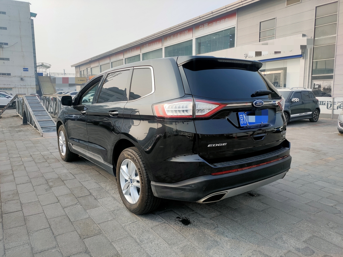 福特 銳界  2015款 2.0T GTDi 兩驅(qū)鉑銳型圖片