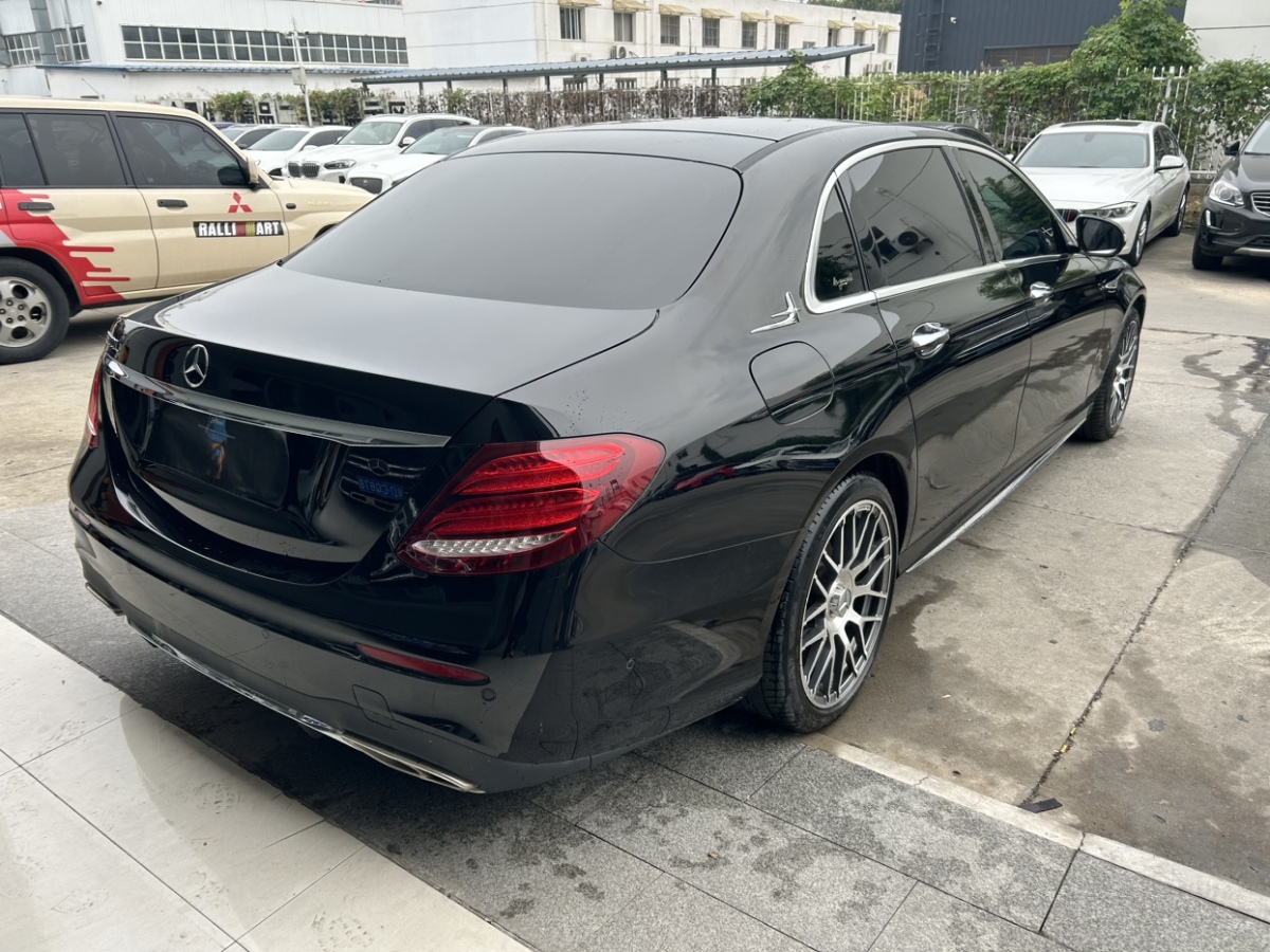 奔馳 奔馳E級  2019款 E 300 L 豪華型圖片