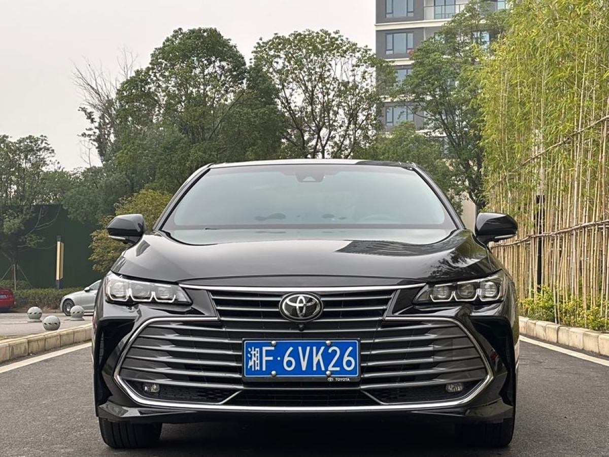 豐田 亞洲龍  2019款 2.0L 豪華版圖片